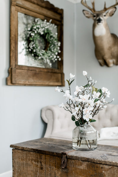 Simple Spring In The Living Room